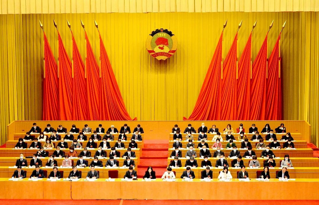 红旗大图.jpg